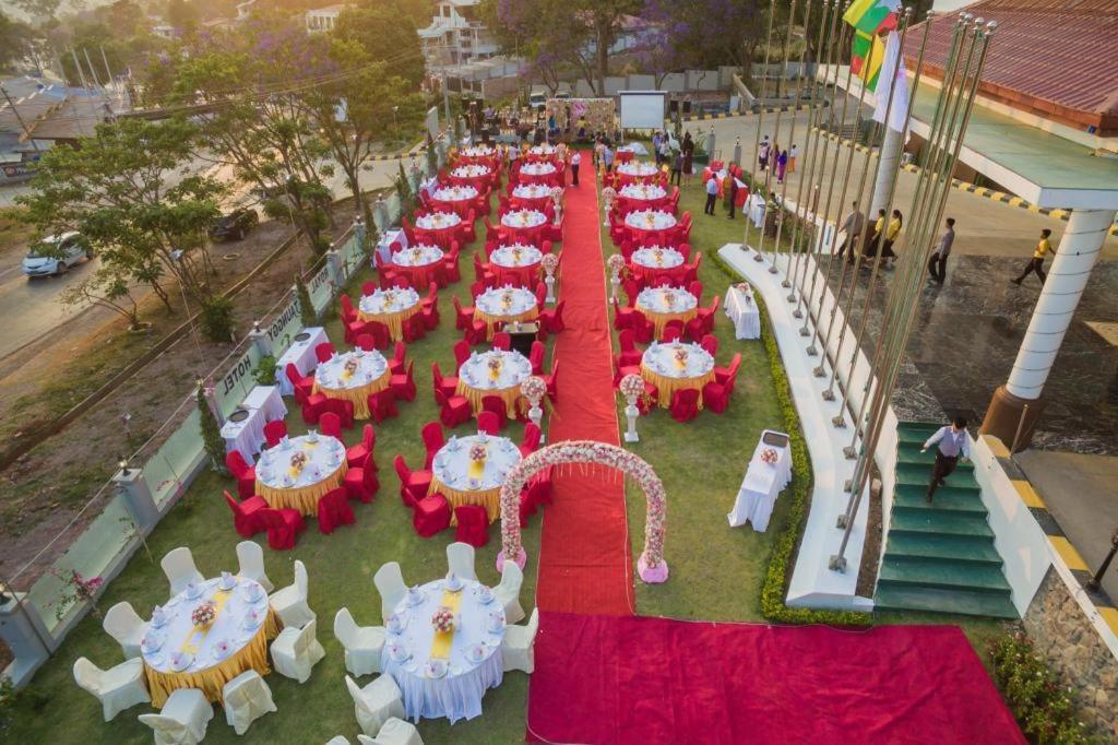 Royal Taunggyi Hotel Экстерьер фото